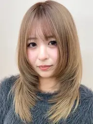 似合わせデザインカット＋透明感カラー