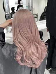 【🪞しっかりケアで艶のあるハイトーンに🪞】ケアブリーチダブルカラー＋髪質改善トリートメント✨