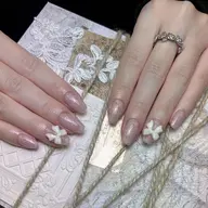 ★初回ジェルオフ無料ケア込み★ワンカラー+2個パーツ無料or2本埋め尽くし