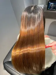 💧シャキっならず潤いのある柔らかさ💧【美髪矯正】