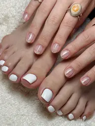 ワンカラーフットネイル✨️✨️