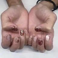 オフ🈚️４本アートorパーツネイル