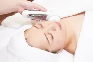 【ヒト幹細胞フェイシャル】本格エイジングケア✨施術後即実感❣(たるみ/シワ/シミ/くすみ/赤み/乾燥/敏感肌)