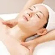 デコルテ〜首〜肩〜顔〜頬引き上げ⭐︎小顔エステ⭐︎スタンダード＋エイジング通常¥7700→¥3300(税込)