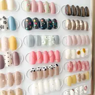 《 Mediumアート 》両手で4本​〜​6本のアート【初回オフ込み】