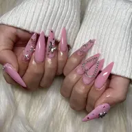 新規限定🌟［オフ込みチップ長さだし🎀ワンカラーorグラデ］スカルプor長さだしオフ＋¥550