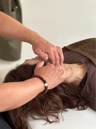 【人気No.1】小顔美容鍼＋高保湿鎮静パック＋フェイシャルケア