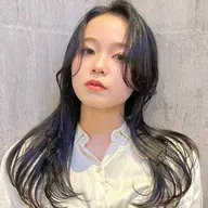 韓国系レイヤーカット＋ダメージレスカラー＋艶トリートメント