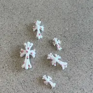 オフありワンカラーに花柄クロムパーツ2つまで無料✨※数量限定の為無くなり次第終了とさせていただきます🙇🏻‍♀️