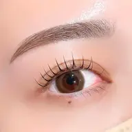 【人気No.1🦋✨】アイブロウワックス+間引き+まつげパーマ(メイク仕上げ付き)