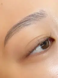 ハリウッドブロウリフト+Wax脱毛🌸 (再来の方メニュー価格+¥1,000)詳細の捕捉説明を必ずお読み下さい