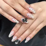 🐈⬛🖤4/14.15限定6500→5500持ち込みデザイン(オフ有無デザイン事前相談必須)/パラジェル