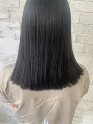 【☔️湿気に負けない☔️】⭐️カット＆縮毛矯正⭐️輝くさらさらヘアへ！！