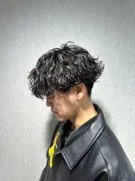 メンズカット＋波巻きスパイラル✨  🌊波のような躍動感あるスタイル🌊 土日祝＋1000円