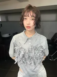 💟レディースカット+パーマ💟(コテ巻き風パーマ・レイヤーパーマ・ニュアンスパーマ)鎖骨下+1000円