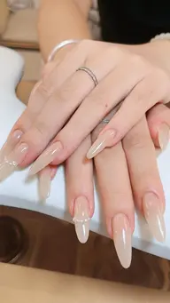 ［チップ長さだし10本］ワンカラーネイル💅🏻(甘皮ケア付き)¥7500 → ¥5500