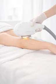 【店員おすすめ🌿】腕脱毛（手甲指&脇込み）