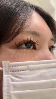 【持ち重視の方オススメ❤️‍🔥】モチ最強フラットラッシュ120本までつけ放題✨(他店オフ、美容液コーティング込み)