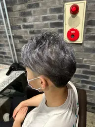 ［メンズ限定］カット&Wカラー&クイックスパ
