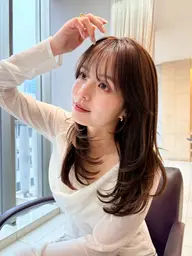 🌟艶髪爆誕🌟🎀4月限定🎀レイヤーカット＋艶カラー＋オージュアトリートメント🩵ホームケア洗い流さないTR付き🩵