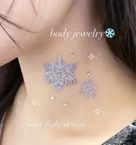 【冬季限定❄️.*˚】雪の結晶ボディージュエリー*❄️·̩͙