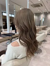 🔥外国人風ブリーチとオンカラー（ダブルカラー）🔥ブロードライ込み　土日祝＋2200円