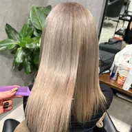 【🌸春の特別クーポン🌸】ケアブリーチ+カラー