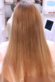 ブリーチ毛ハイダメージ毛、バレイヤージュ毛もOK🎵縮毛矯正+プレミアム髪質改善!憧れの艶髪ストレートへ✨