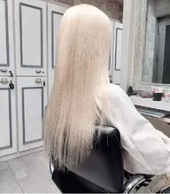 ❄️1度は憧れるホワイトカラー❄️髪を傷ませない魔法のケアブリーチ(2回)➕お好きなハイトーンカラー❄️