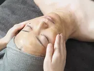 【凸凹肌荒れ跡&シミケア】ハーブピーリングPlus[首・肩マッサージ付]¥9900