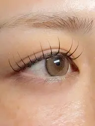 【まつ育人気NO.1】ラッシュアディクト付き🫧潤いまつげパーマ上＋スペシャルケア込🫧