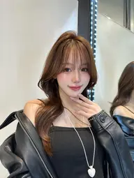 ブリーチなしダブルカラー&韓国風レイヤーカット&クイックトリートメント