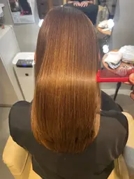 骨格矯正似合わせカット＋髪質改善艶カラー+トリートメント¥16500【銀座】