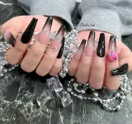 【お爪の長さ出し🖤 1本から長さ出しOK⇨1本￥500💅長さ出しのみの価格です(ジェルメニューとセットになります)