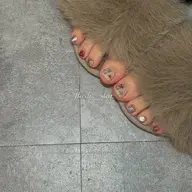 【フット】持ち込みデザインOK🫧アートし放題🎀オフ無料