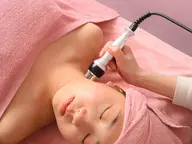 頑固な肩こり/疲労感】温めラジオ波+ハンドマッサージ 40分4000円