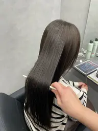縮毛矯正【¥3300】❣️