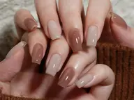 【モデル】ワンカラー/ラメグラテーション　(色2個まで)【サロン予約状況次第、時間調整あり】