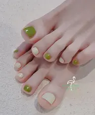 画像持ち込みOKアート2本+ワンカラーorシンプルネイル