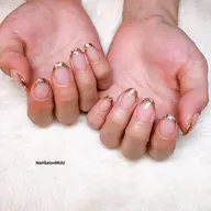 パラジェル【オフ&甘皮ケア込み】ガラスフレンチ¥9900