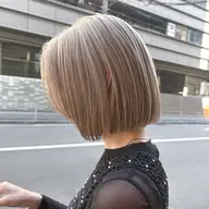 似合わせボブカット+ケアブリーチダブルカラー+最高級aujuaトリートメント¥14,080