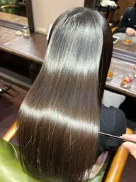 ★モデル料金★【髪質改善ストレート】縮毛矯正＋トリートメント￥24,200→¥3,660