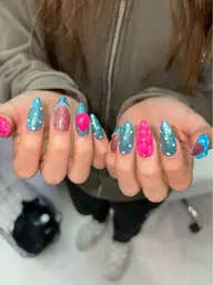 hand💅モデル募集！【スカルプ】持ち込みアート120分（アート10本目安）★オフなし