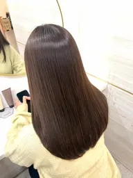 【広がりやうねりが気になる方☔】全体コスメ縮毛矯正🌿