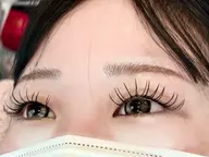 驚異的な持続力！最初LEDエクステ140本☆通常のエクステの1.5倍​〜​2倍のモチ♪（オフ別途550円）