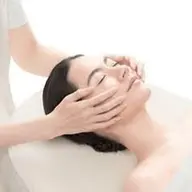 美容アシスタント❗メイクにエステ美容に興味がある方ご体験