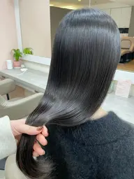 【当日予約可能】最高級トリートメント✨ ❤︎女性が求める髪の毛〈艶髪〉へ💭髪質改善トリートメント
