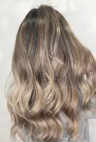 【3D立体カラー、外国人風デザイン】バレイヤージュorハイライト＋TOKIOトリートメント