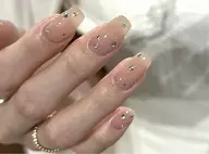うるうる感ワンカラー/ラメグラデーション+キラキラストーン20個