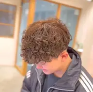 メンズカット＋絶妙な立体感がキモ！外国人風パーマでおしゃれ度アップ✨🧑‍🦱👨‍🦱